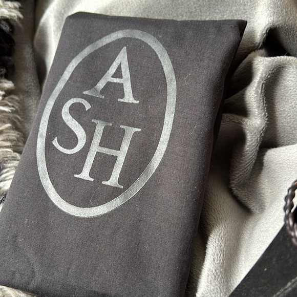 ASH Rocker Vibe wedges in black - Picture 6 of 11